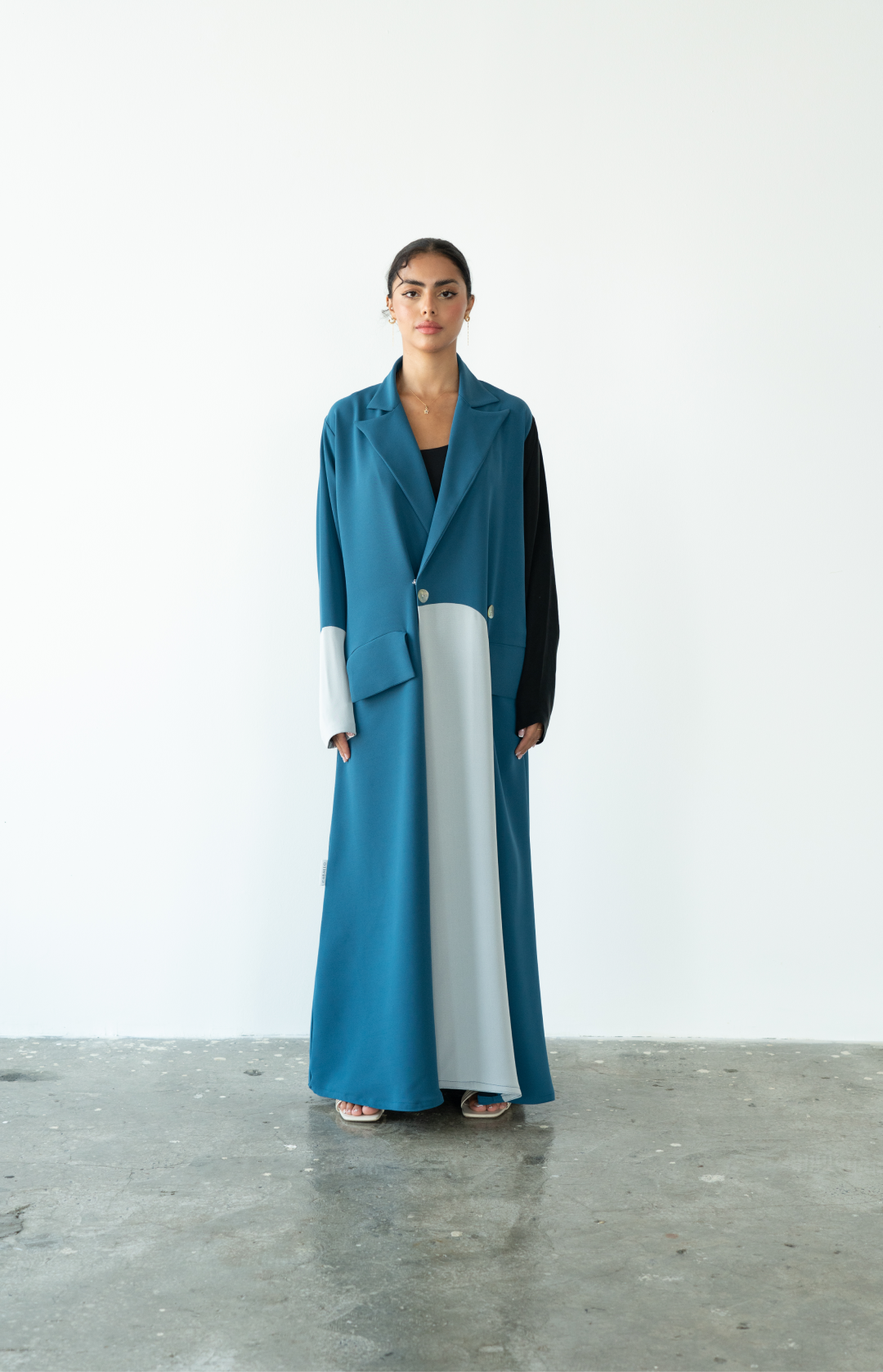 Ocean Blazer Cut Abaya