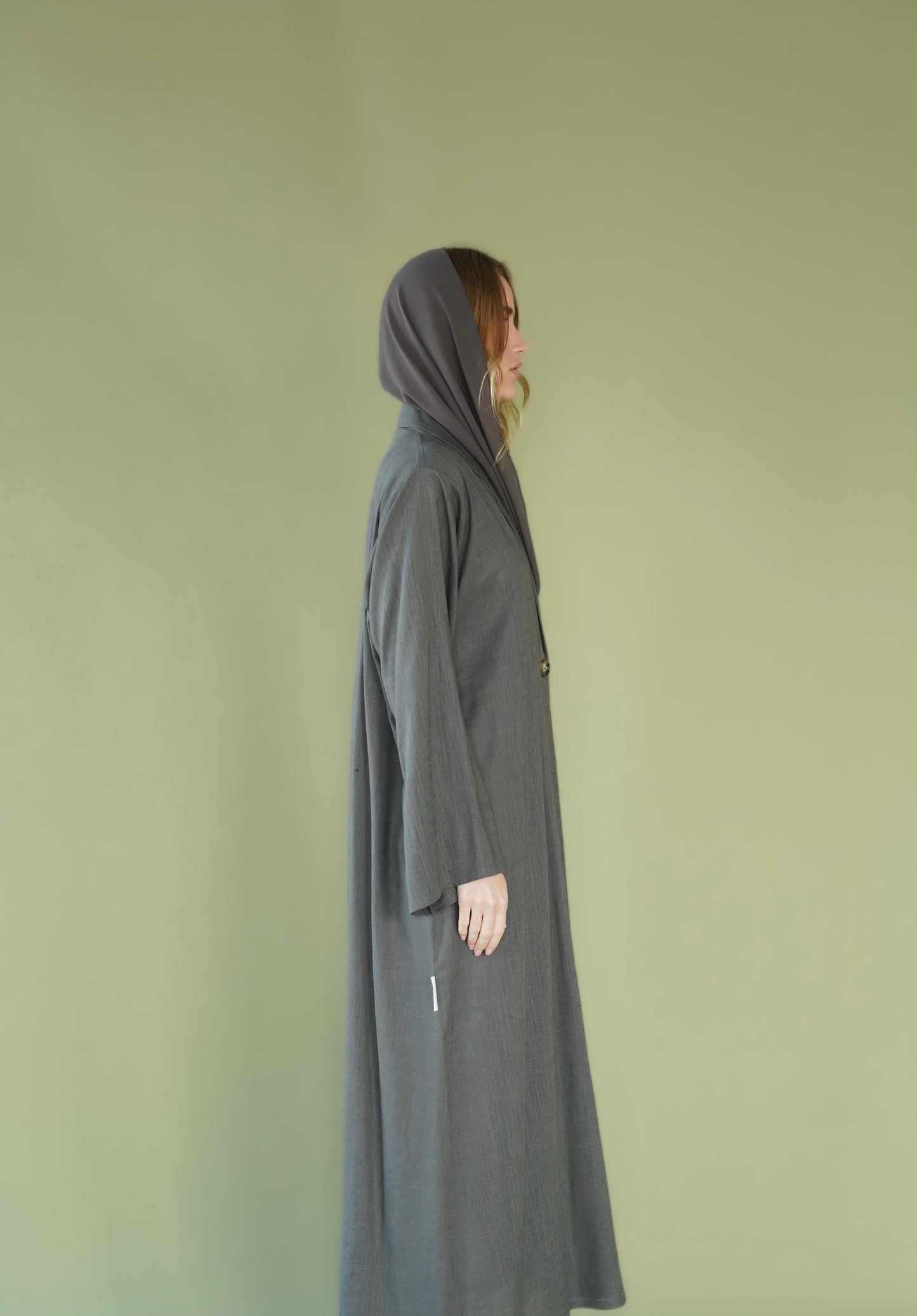 Buttoned up Linen Abaya